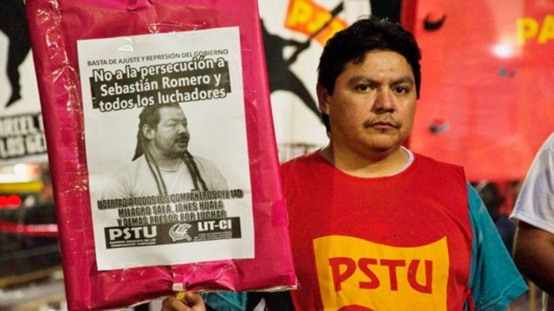 Ruiz cuando aún estaba libre y pedía por el fin de la persecusión a los "luchadores".