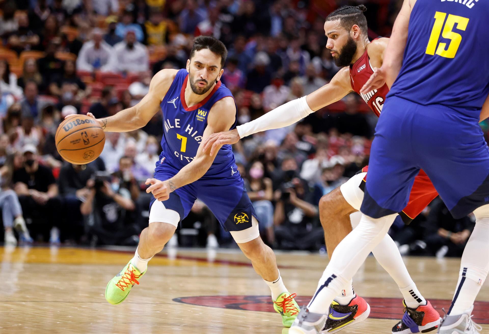 Facundo Campazzo jugó 24 minutos, liderando entre los suplentes de Denver