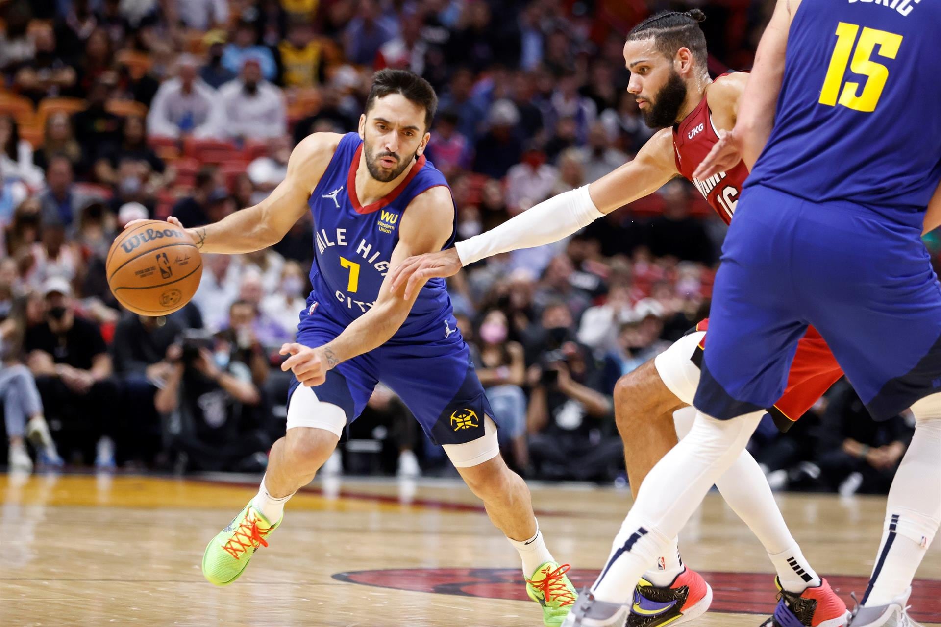 Facundo Campazzo jugó 24 minutos, liderando entre los suplentes de Denver