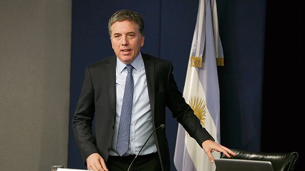 El ministro de Hacienda, Nicolás Dujovne, expondrá ante los senadores.