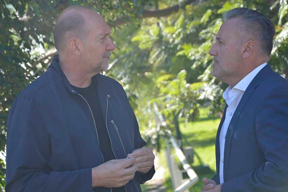 Lewandowski salió a diferenciarse fuertemente de Perotti.