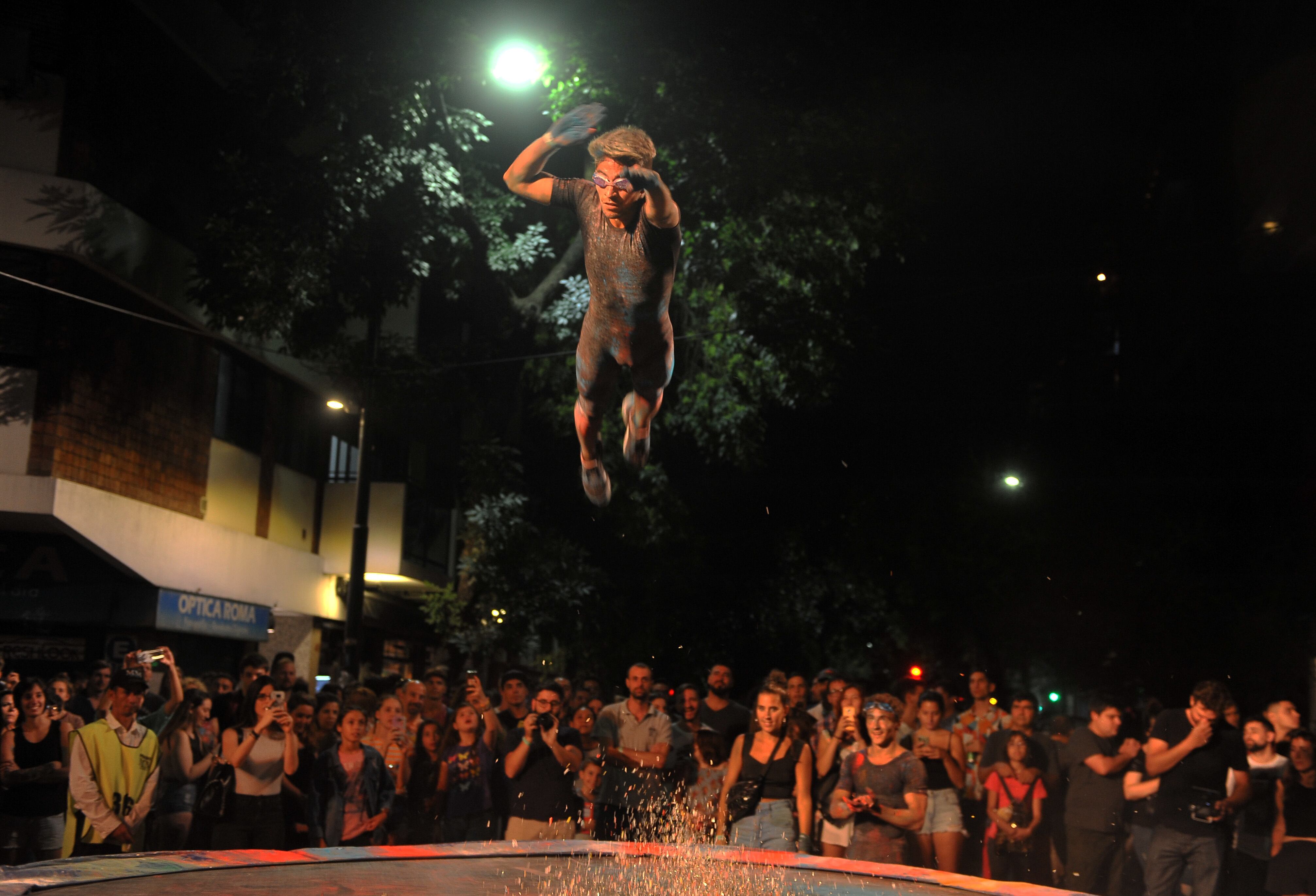 La celebraciónduró hasta la 1 de la mañana.