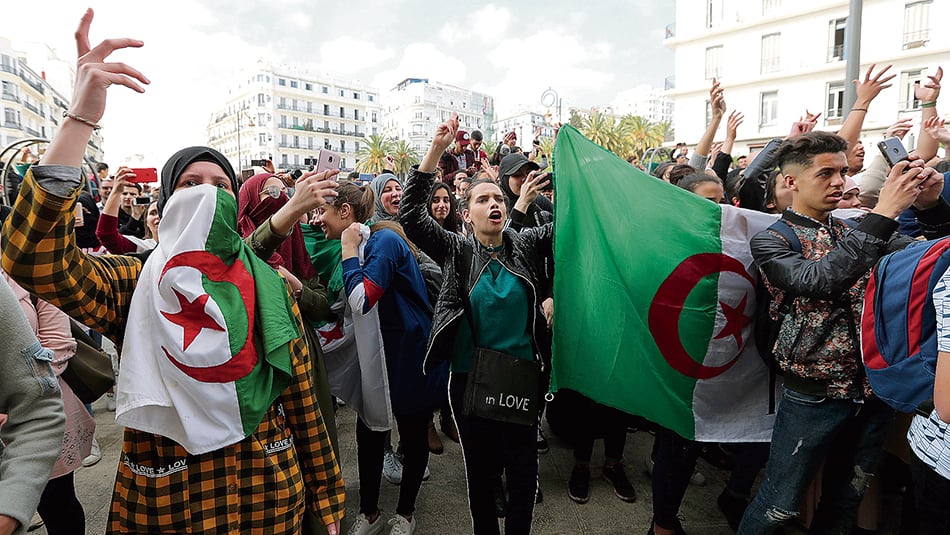 Las manifestaciones empezaron el 22 de febrero, dos días antes de que Buteflika fuera trasladado a Suiza.