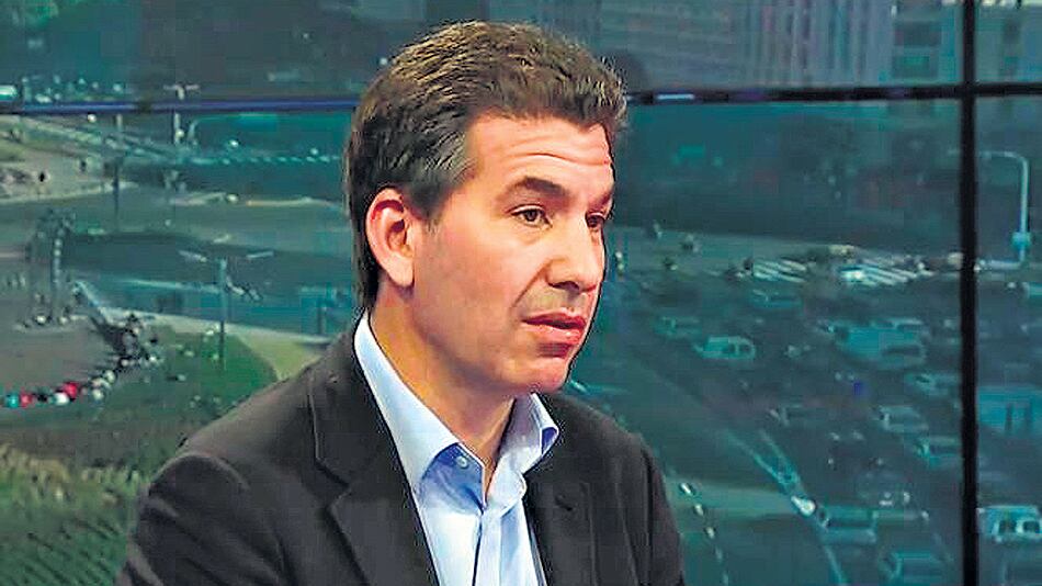 Andy Freire sabe cómo se puede hacer dinero fácil desde la casa y lo dice en un video.