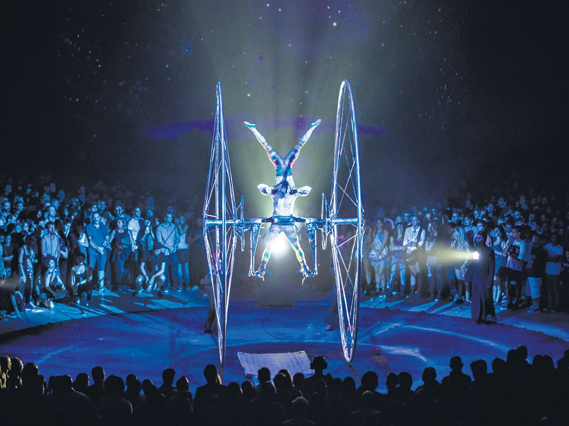 La puesta es tan deslumbrante como siempre y parece más compleja desde el punto de vista tecnológico.