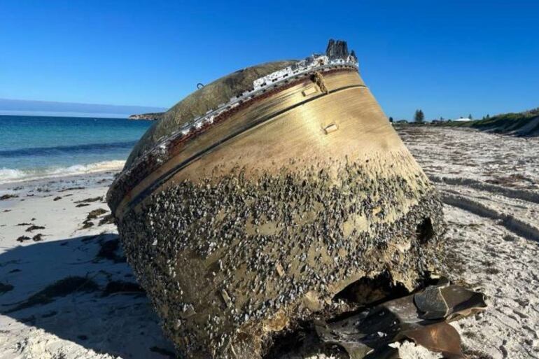 Fue descubierto por un ciudadano que alertó a las autoridades el domingo cerca de Green Head. Imagen: Agencia Espacial Australiana