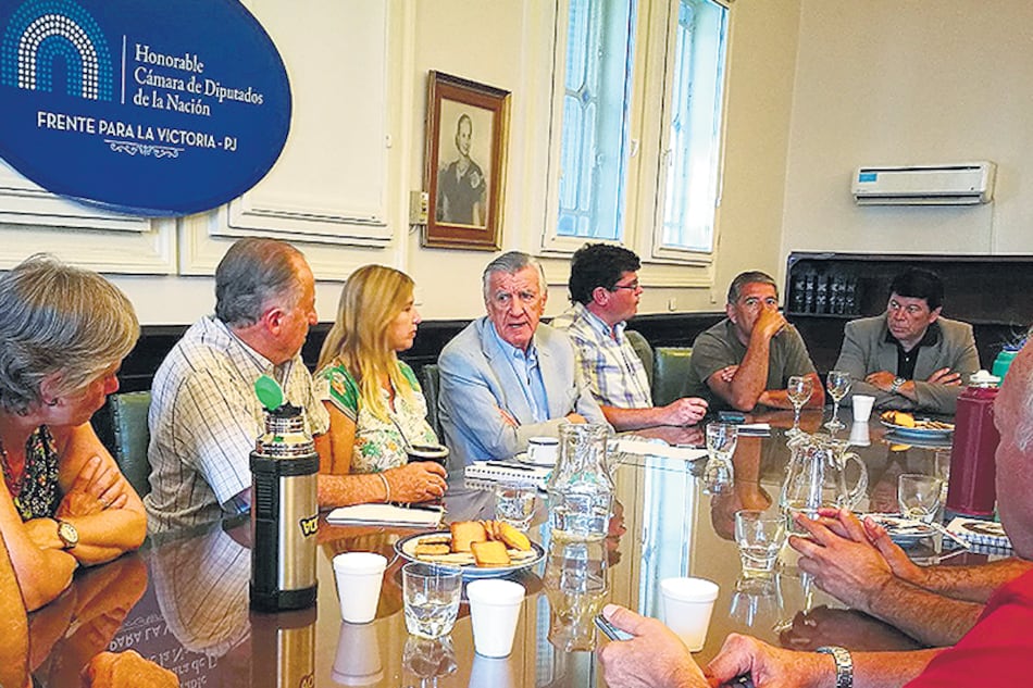 Gioja, Yasky y Alvarez Rodríguez recibieron a los dirigentes.