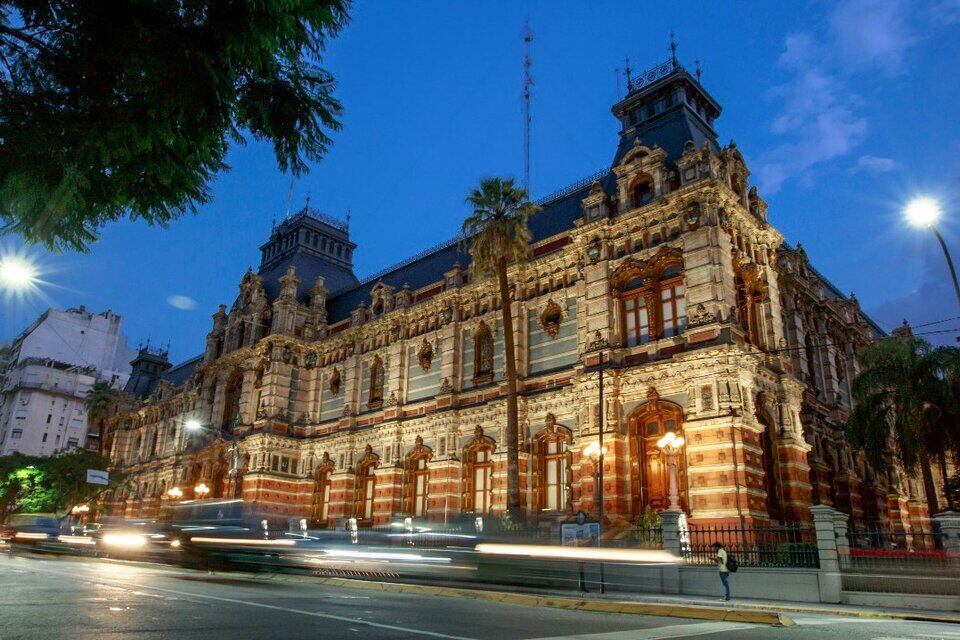 El nuevo presidente de AySA trabajó en el gobierno de la Alianza.