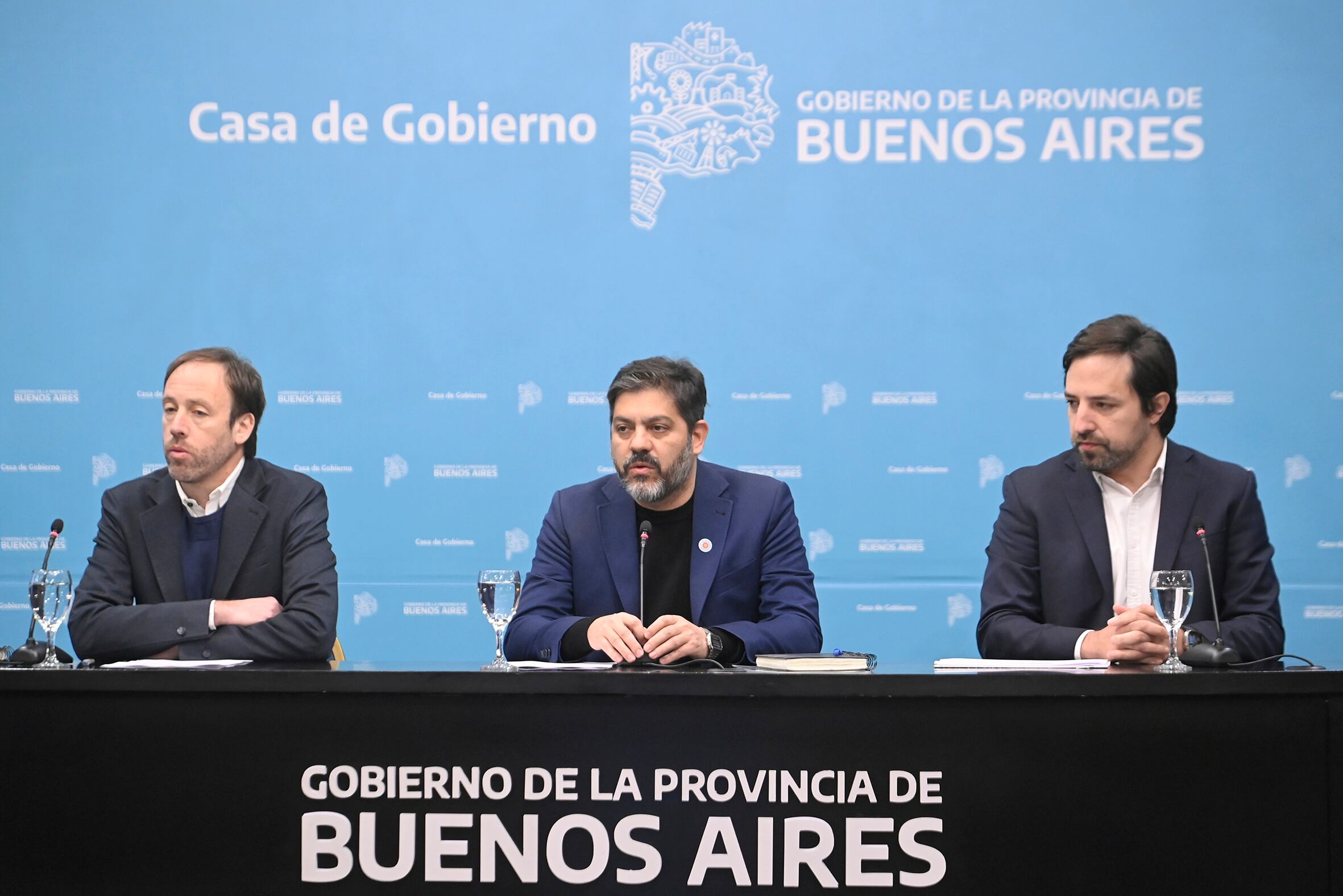 Carlos Bianco condenó las políticas económicas de Javier Milei