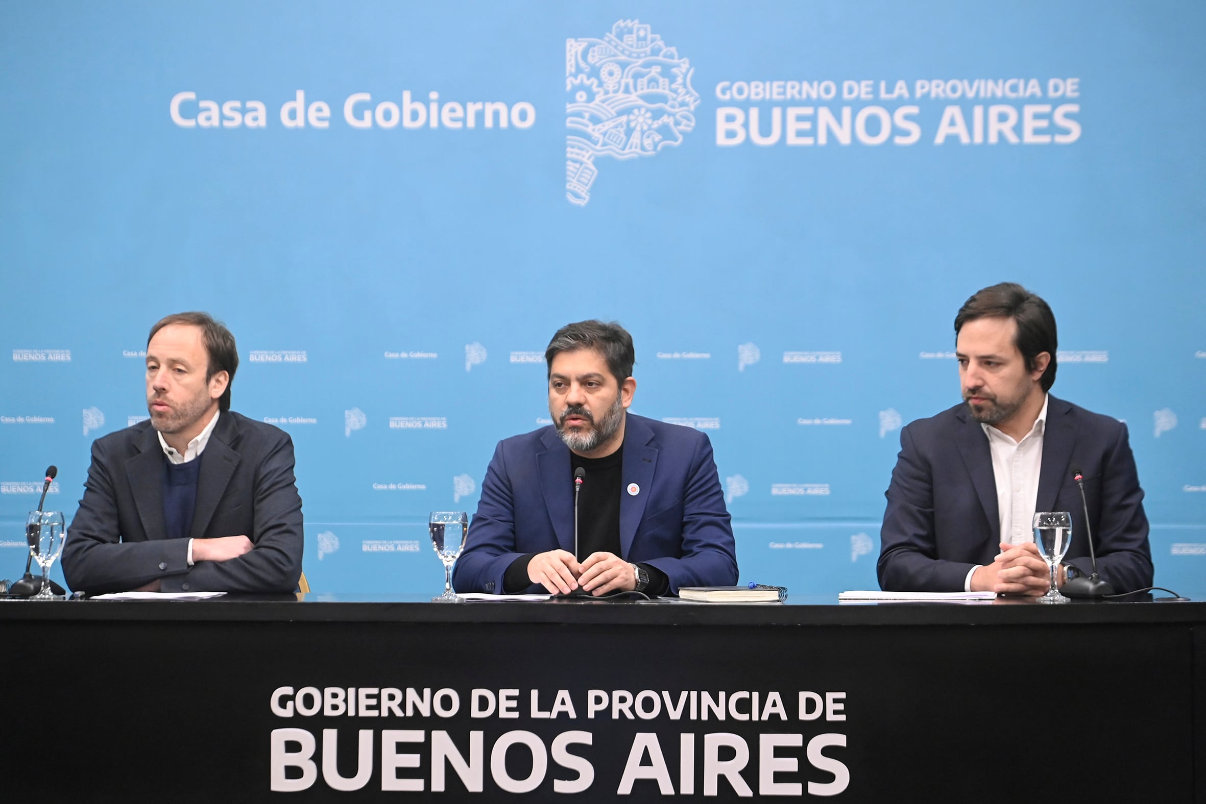 Carlos Bianco condenó las políticas económicas de Javier Milei