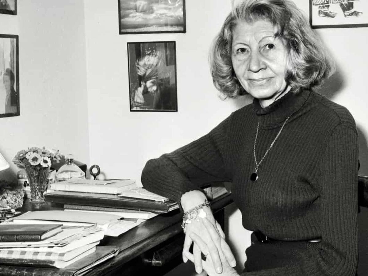 "Alguien tiene que decir lo que ella escribe, es necesario" dijo Simone de Beauvoir sobre Leduc, que narró sus amores lesbianos, su aborto cuando todavía era ilegal en Francia, su vida desgarrada por