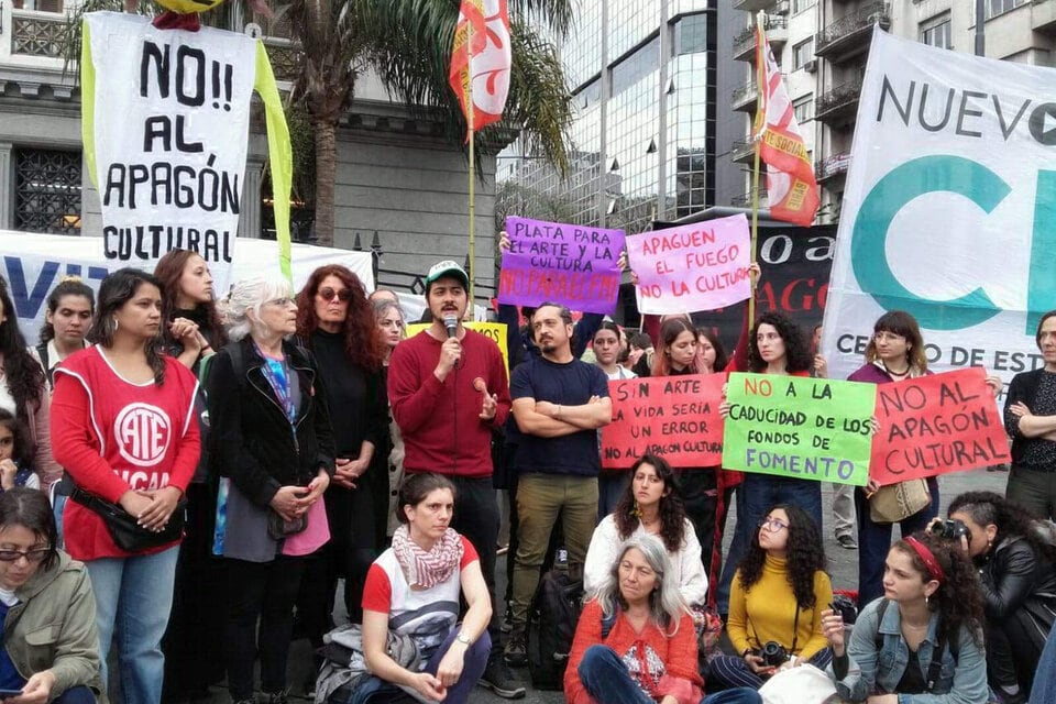 La gente vinculada a las actividades culturales ya ha dado muestras de resistencia.