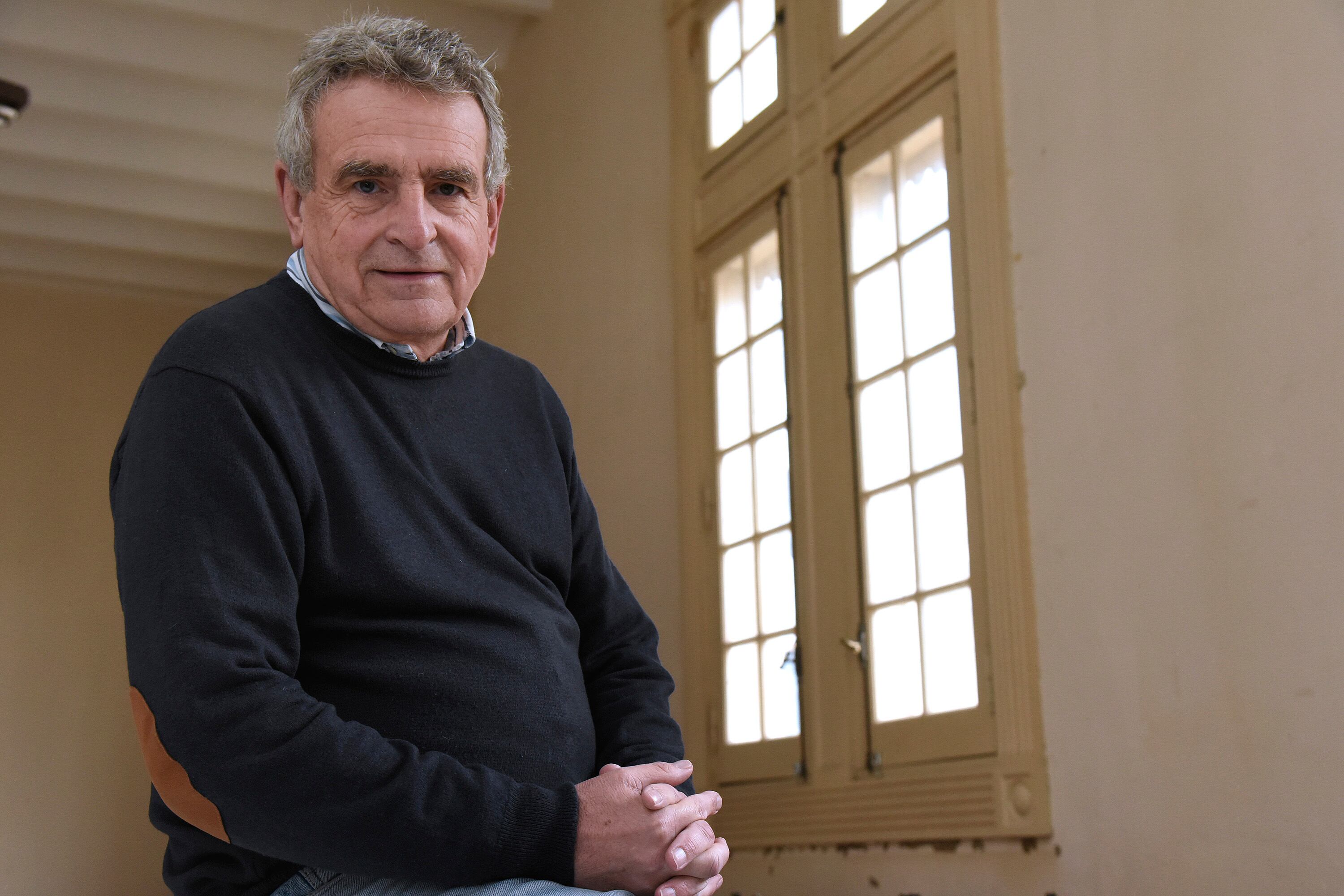 Rossi quiere encabezar la lista de diputados nacioaneles del PJ.