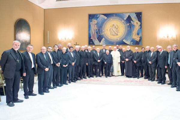 Francisco se reunió varias veces esta semana con los 34 obispos chilenos en el Vaticano.