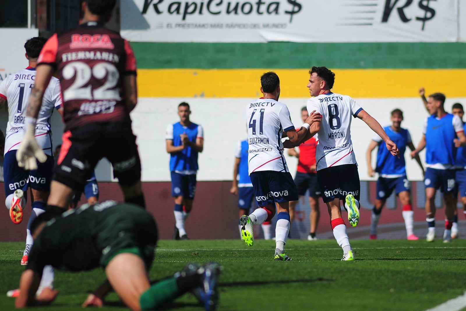 Gonzalo Maroni llevaba 20 partidos sin meter un gol. Y vaya que se festejó