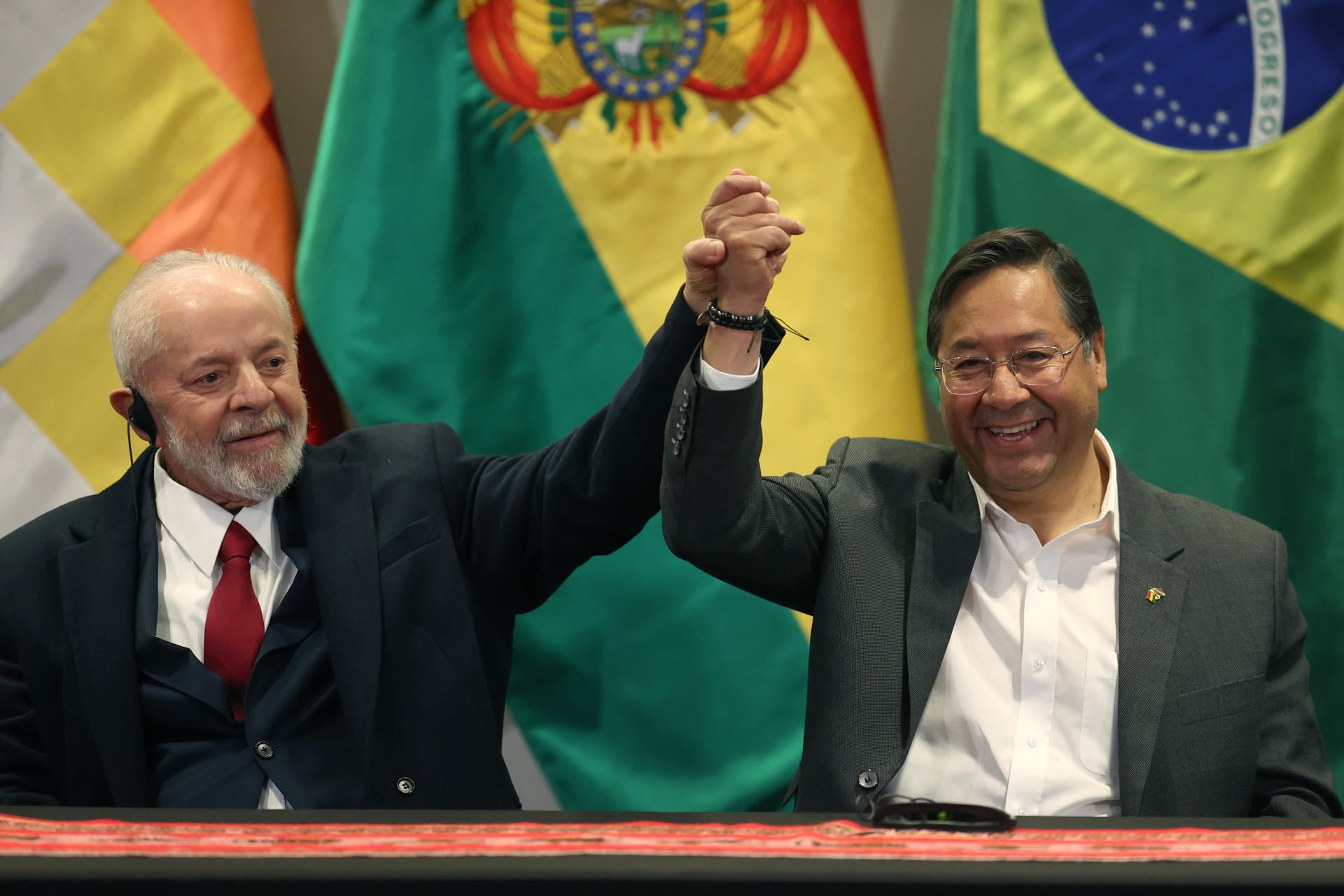 El presidente de Brasil, Luiz Inácio Lula da Silva, y su par de Bolivia, Luis Arce.