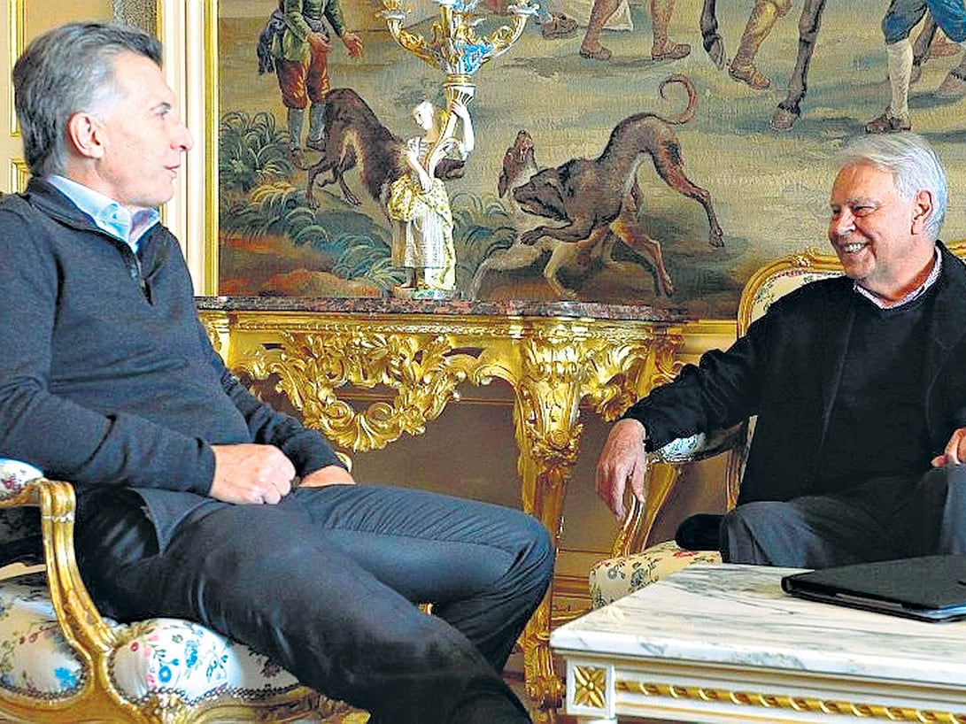 Mauricio Macri y Felipe González se reunieron durante la reciente visita del Presidente a España.