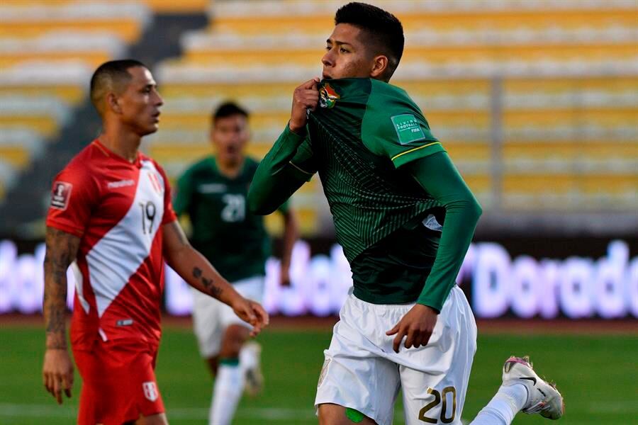 El festejo de Ramiro Vaca, para el sufrido triunfo boliviano