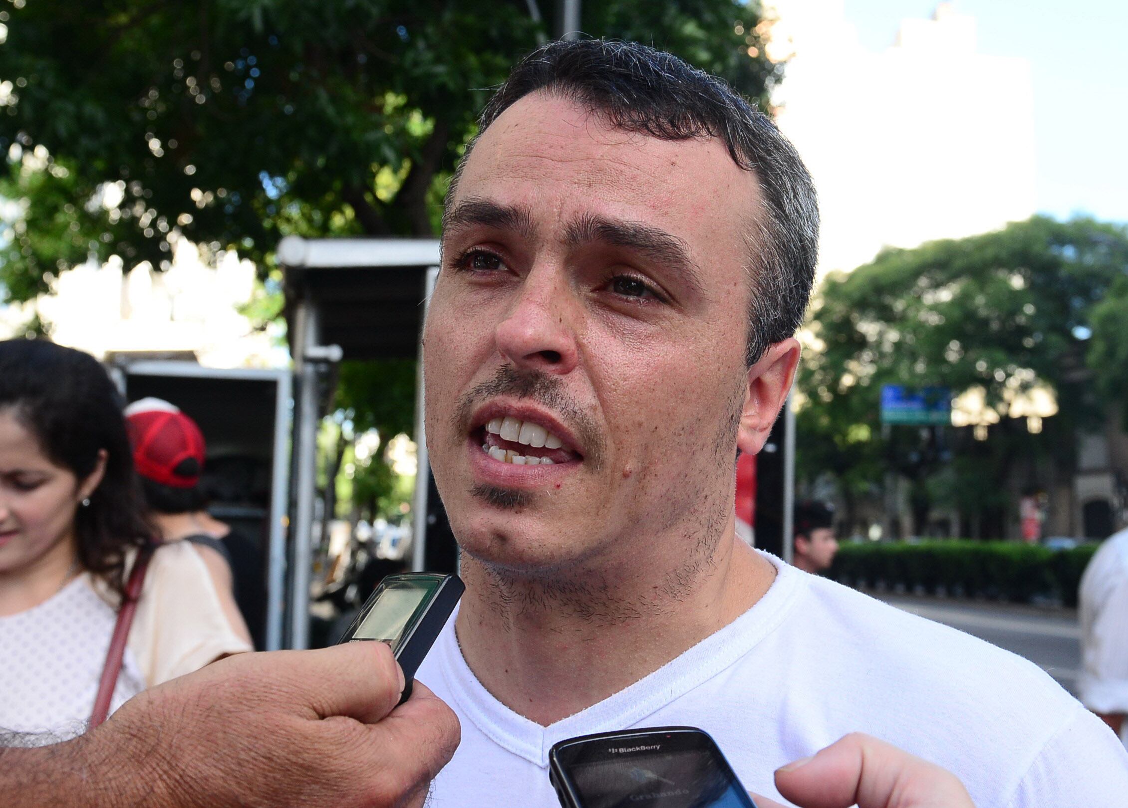 Esteban Paulón admitió que "nadie está educado para tener una hija o un hijo trans".