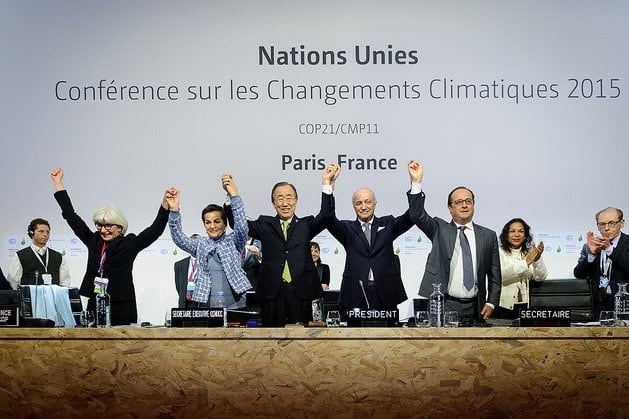 El acuerdo fue adoptado por 196 Partes en la COP21 en París, el 12 de diciembre de 2015