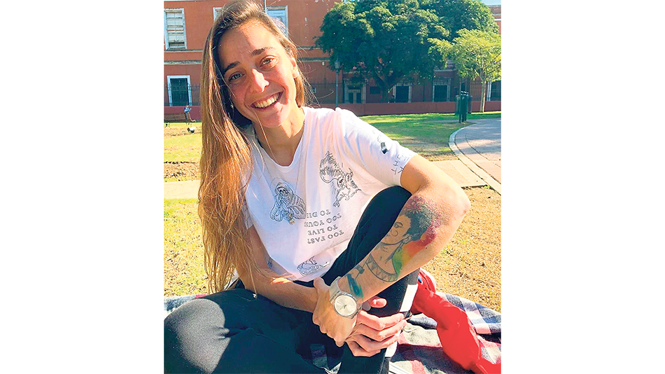 Macarena Sánchez, delantera aguerrida y con gol.