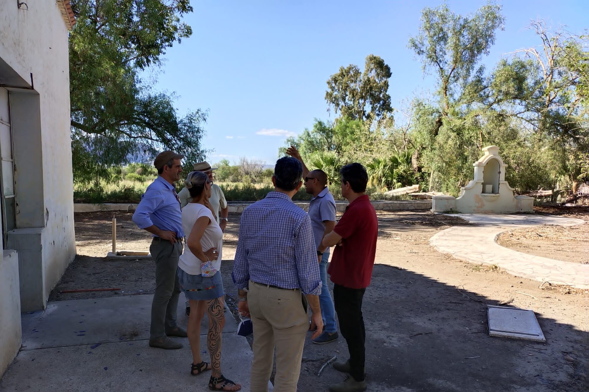 El grupo vino con el objetivo de “recoger y reforzar energías para lograr una condena” contra el represor.