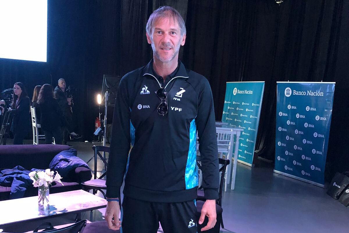 Milinkovic durante la presentación de la temporada internacional de la Selección