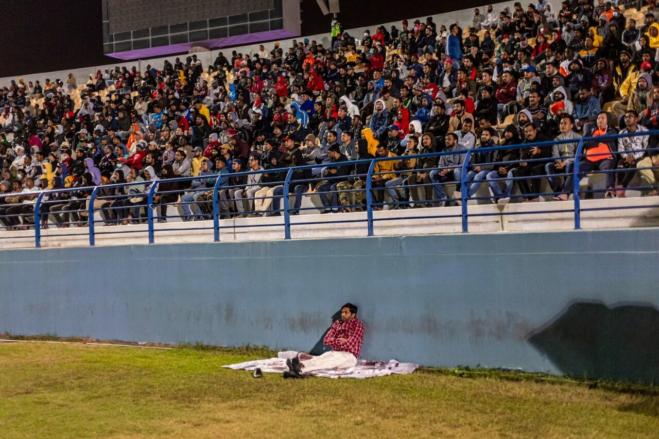 Los habitantes de Asian Town siguieron el partido de Marruecos