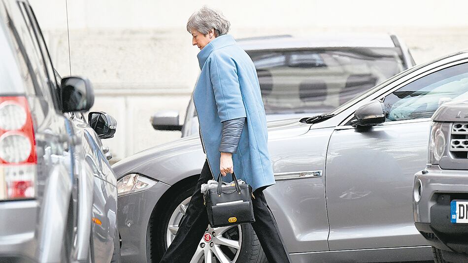 La primera ministra May ha mantenido negociaciones contrarreloj para salvar su acuerdo.