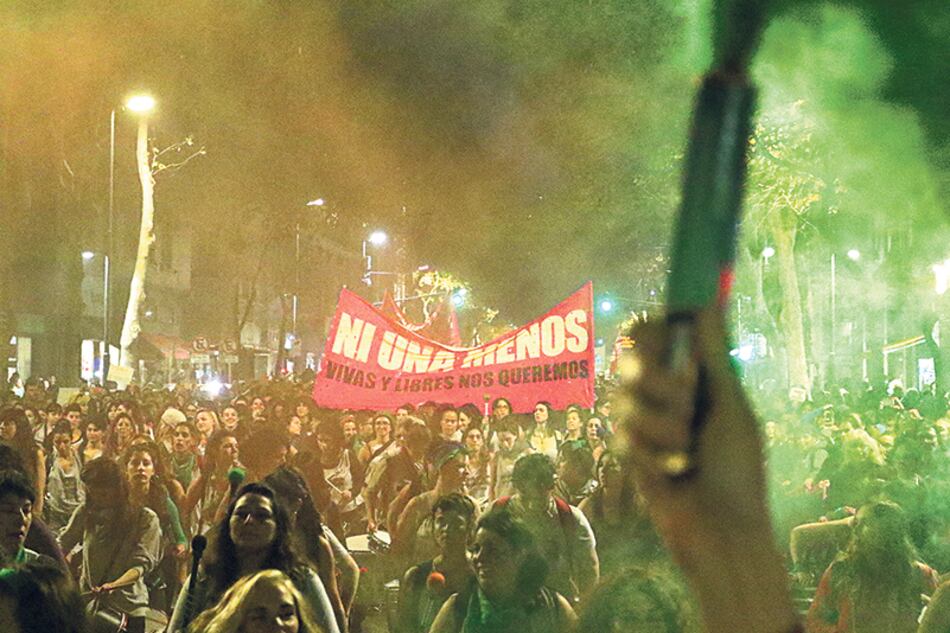 La marcha buscó hacer “una denuncia colectiva para visibilizar lo que hemos sufrido”.