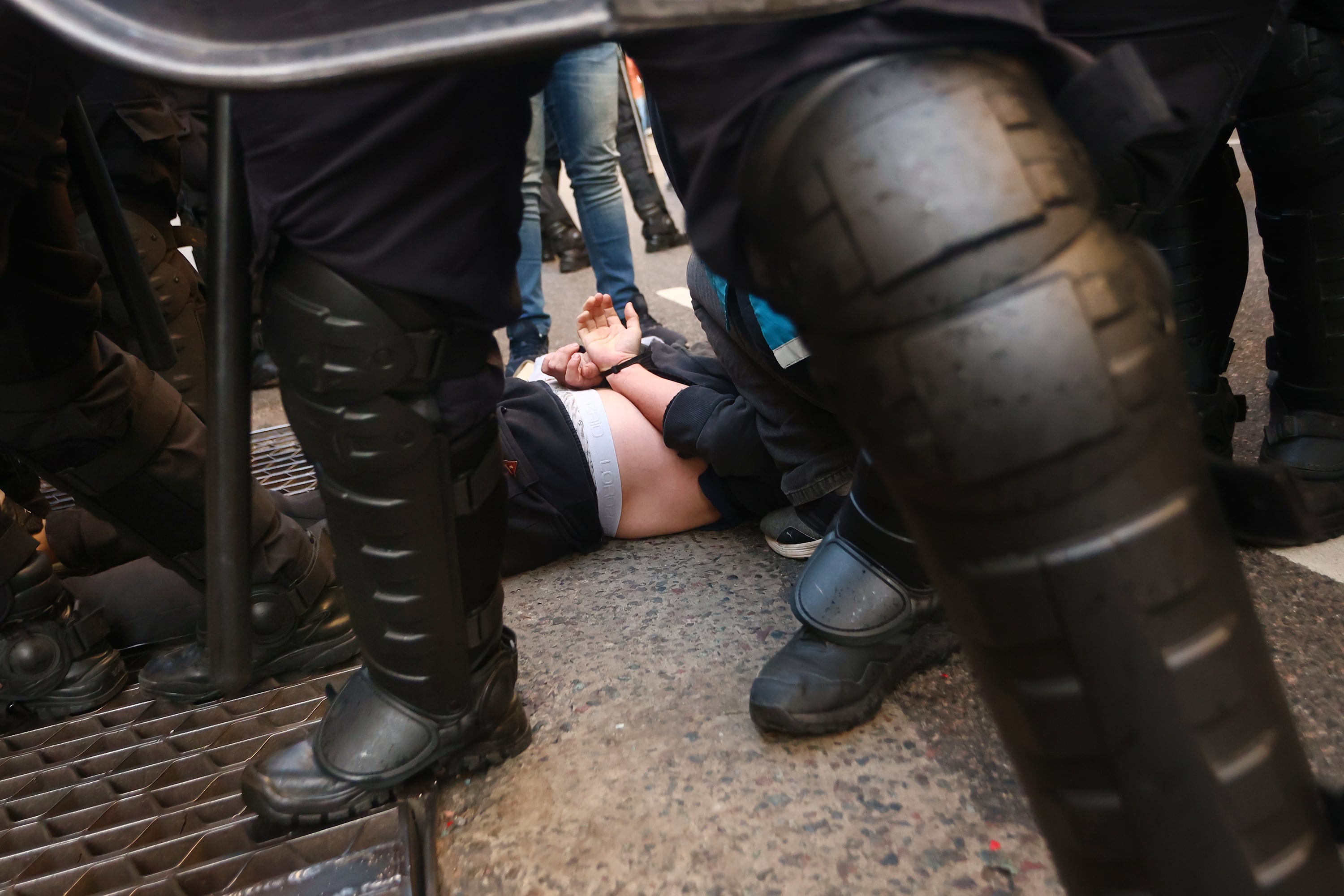 Se produjeron 7 detenciones frente al Congreso durante una nueva movilización de jubilados.