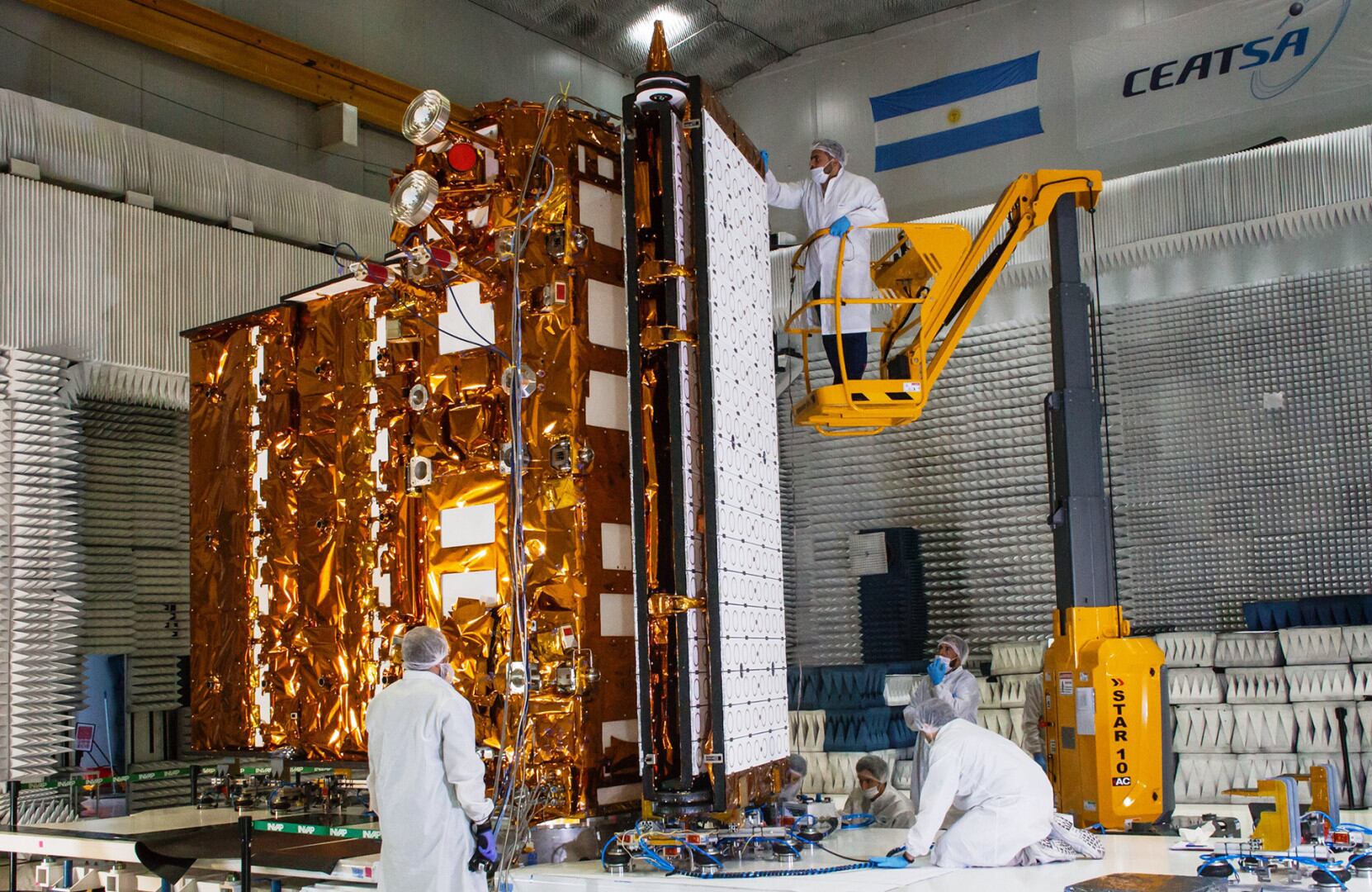 El satélite argentino de observación SAOCOM 1B se encuentra en óptimas condiciones y listo para ser lanzado.
