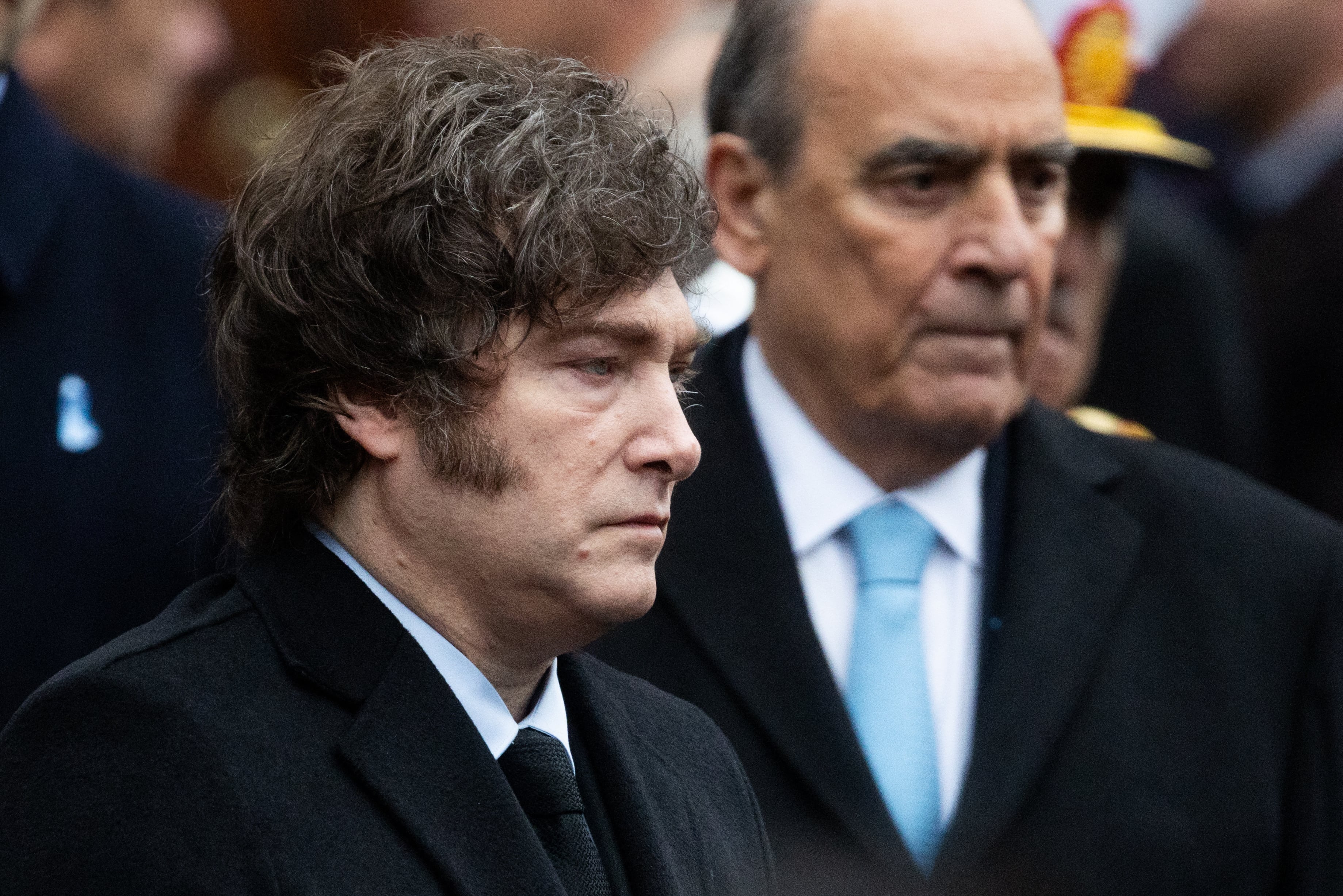 Milei debe decidir por la salida de Bullrich y Petri, más la renuncia de Cúneo Libarona.