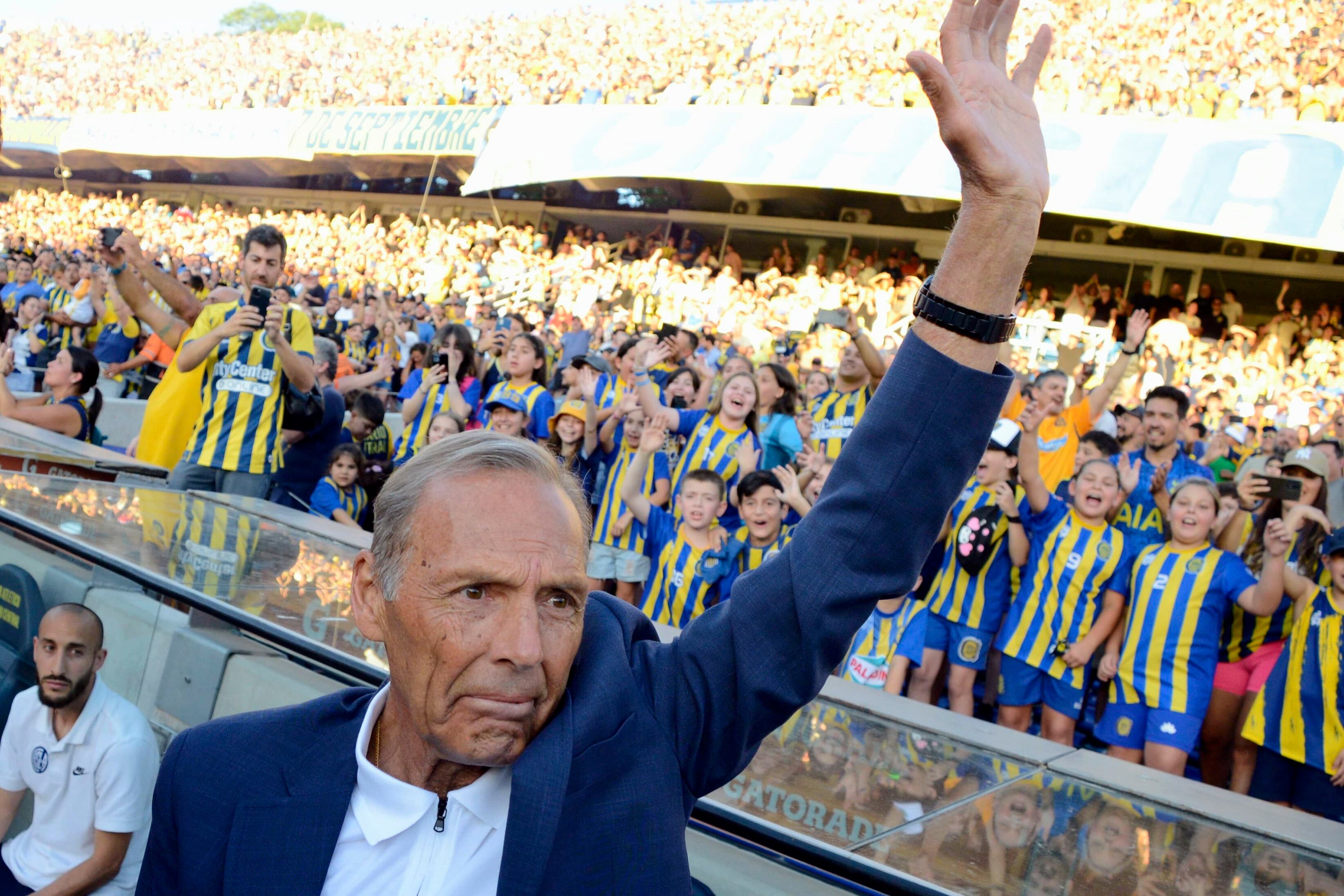 Russo, amado en Central, respetado en todos lados.