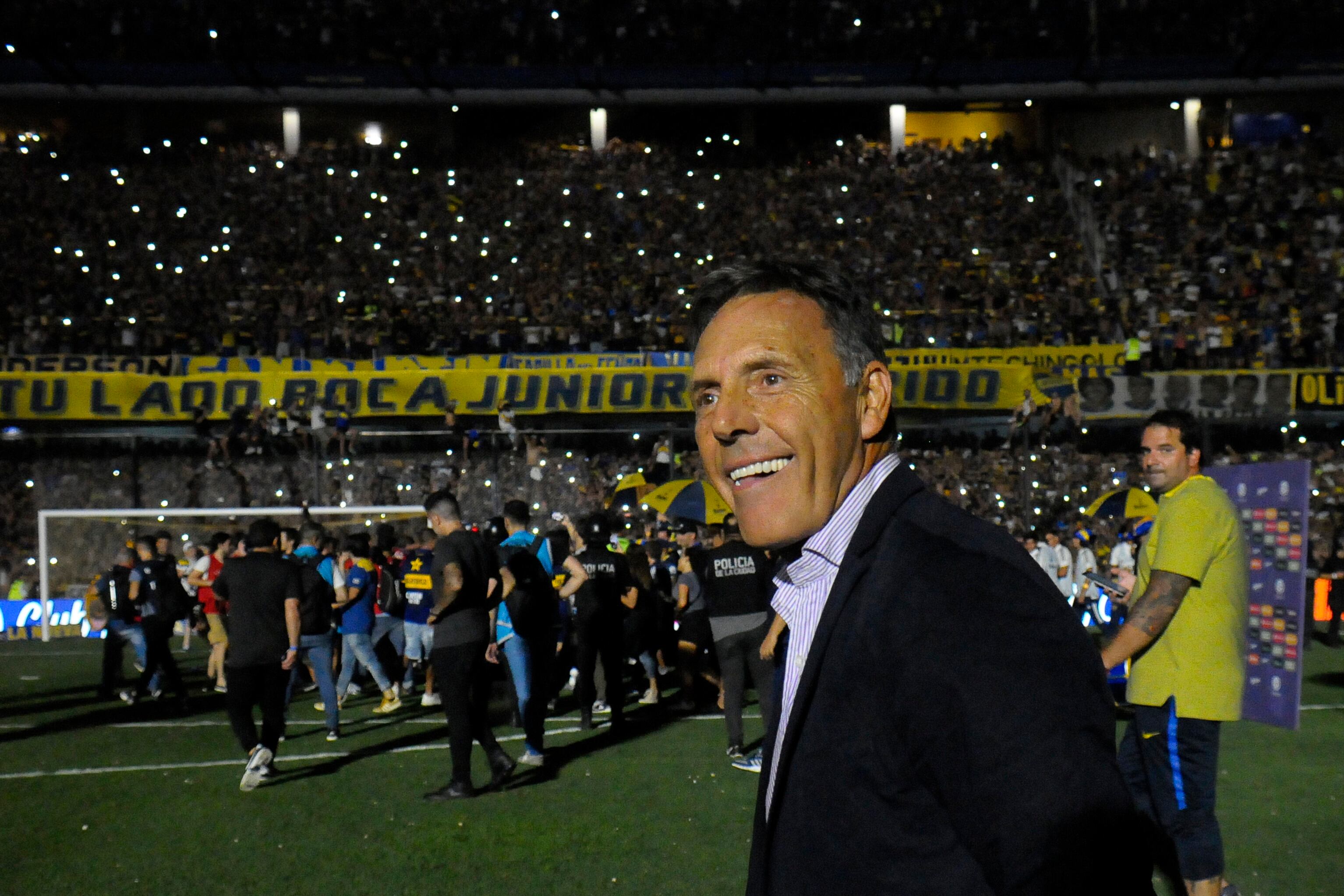 Miguel Russo, feliz tras la obtención de la Superliga.