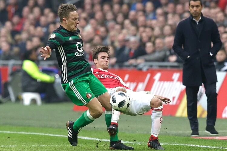 Tagliafico y su Ajax se quedaron sin festejo.