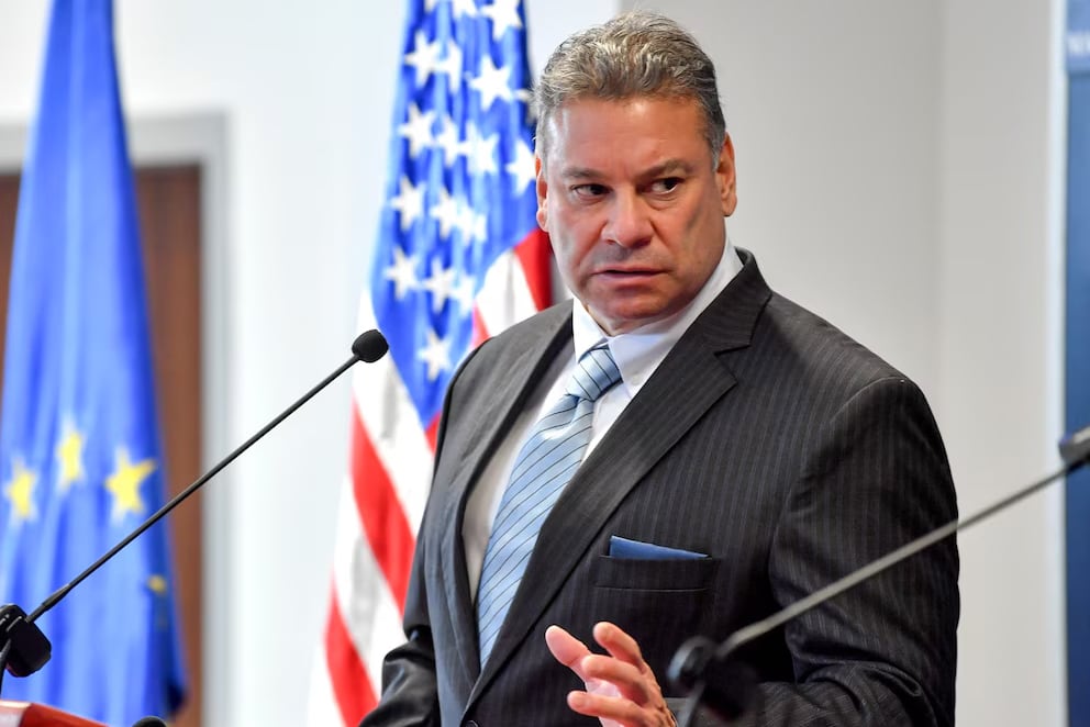 Gabriel Escobar es el responsable de la delegación diplomática en ausencia de un embajador en Brasil