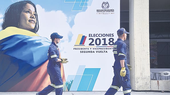 Vista de un centro de votación en Bogotá en la víspera de la segunda vuelta electoral en Colombia.