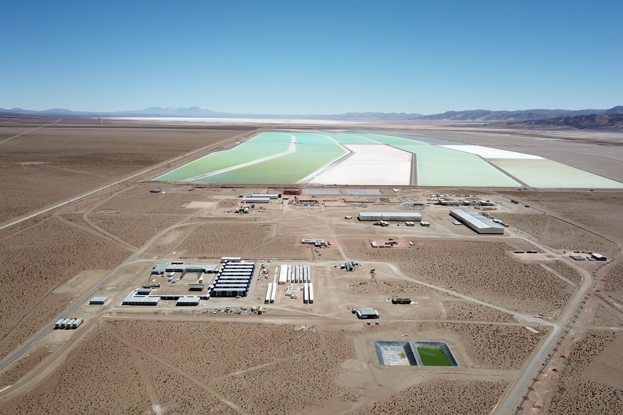 La empresa aseguró que la salud y la seguridad de sus empleados y contratistas sigue siendo su "máxima prioridad". 