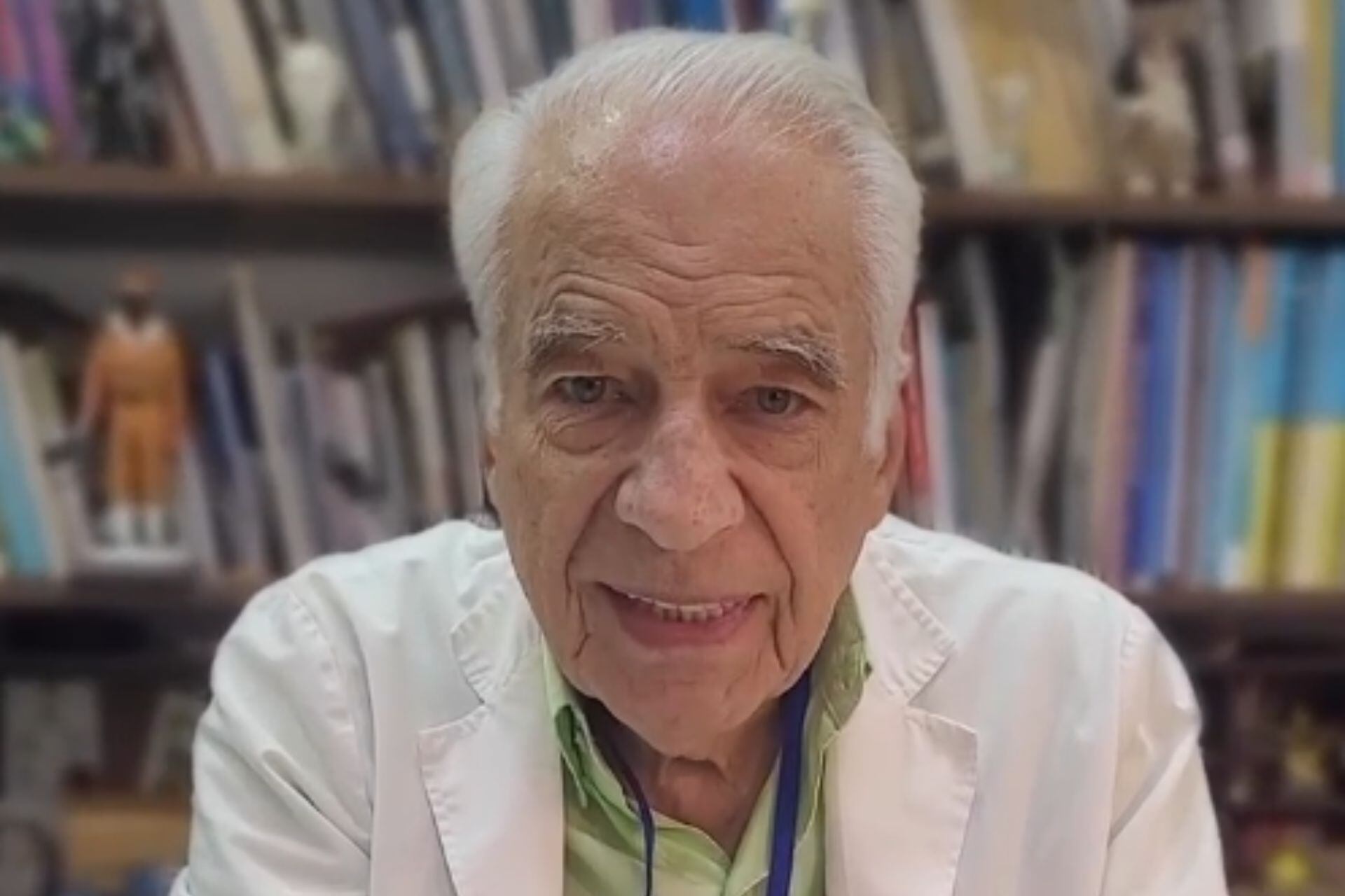 Alberto Cormillot está internado