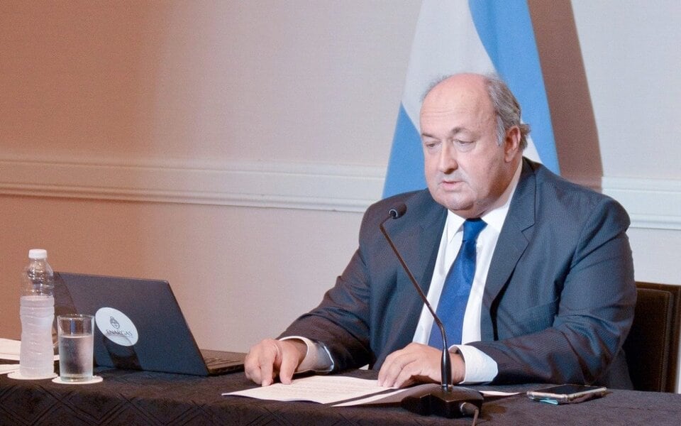 Osvaldo Pitrau, el interventor puesto por Alberto Fernández que firmó la convocatoria a audiencia pública de Milei. 