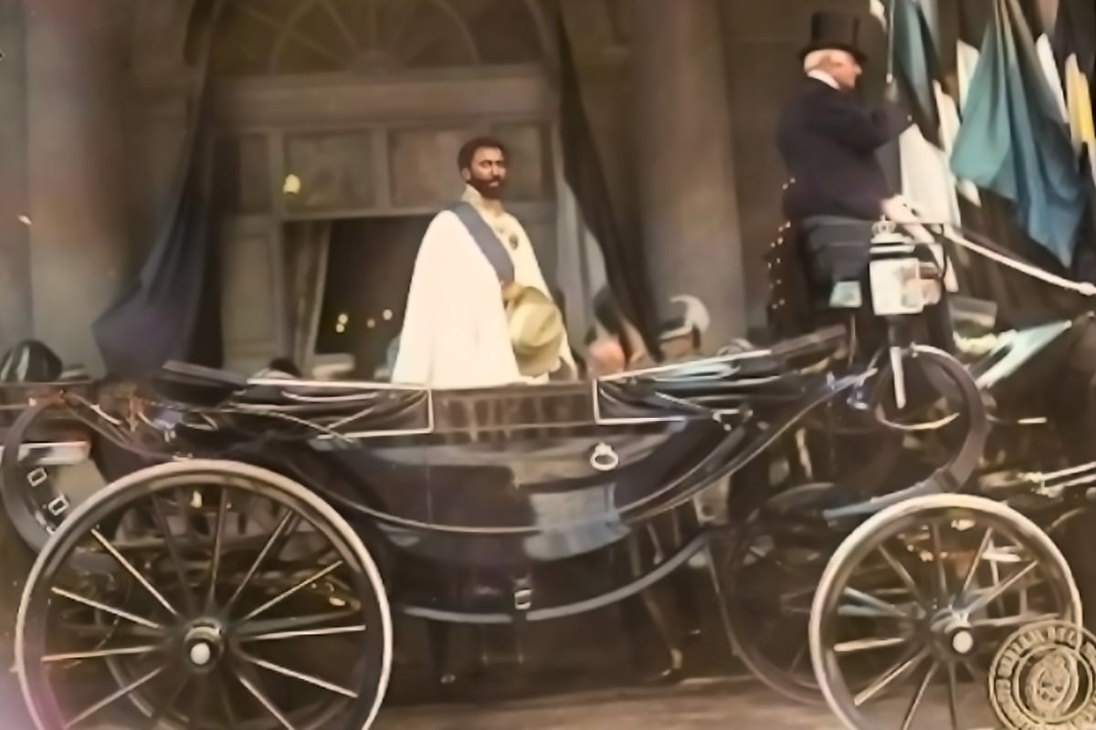 Haile Selassie Primero. Imagen: Archivo General de la Nación. Color: gentileza Marcos Pérez Rabasa