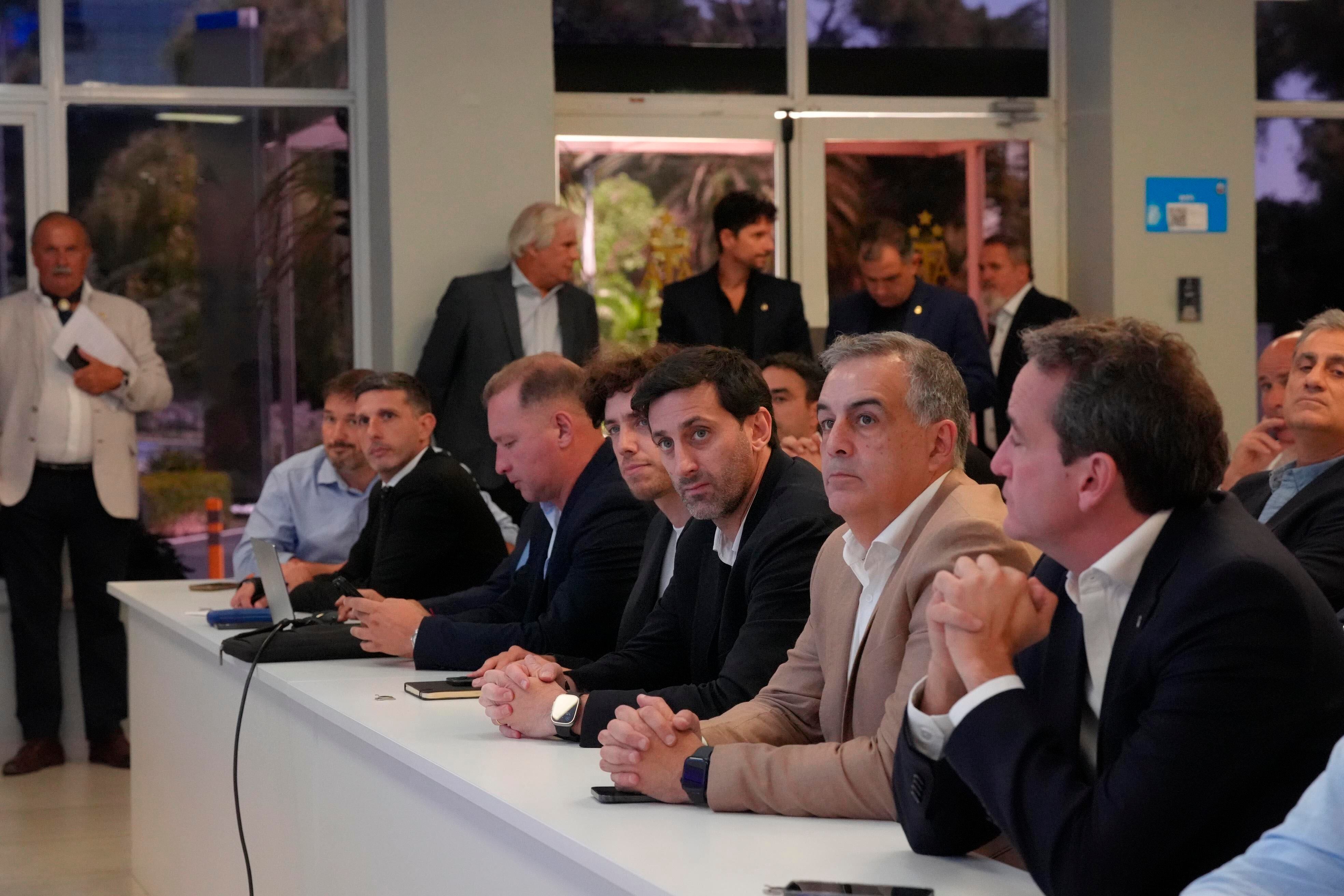 La AFA realizó su última reunión de Comité del año, con el estreno de Diego Milito.