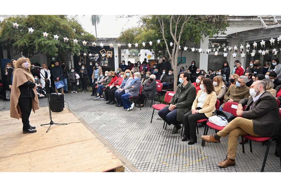 Acto de aniversario con la presencia de la ministra Adriana Cantero.