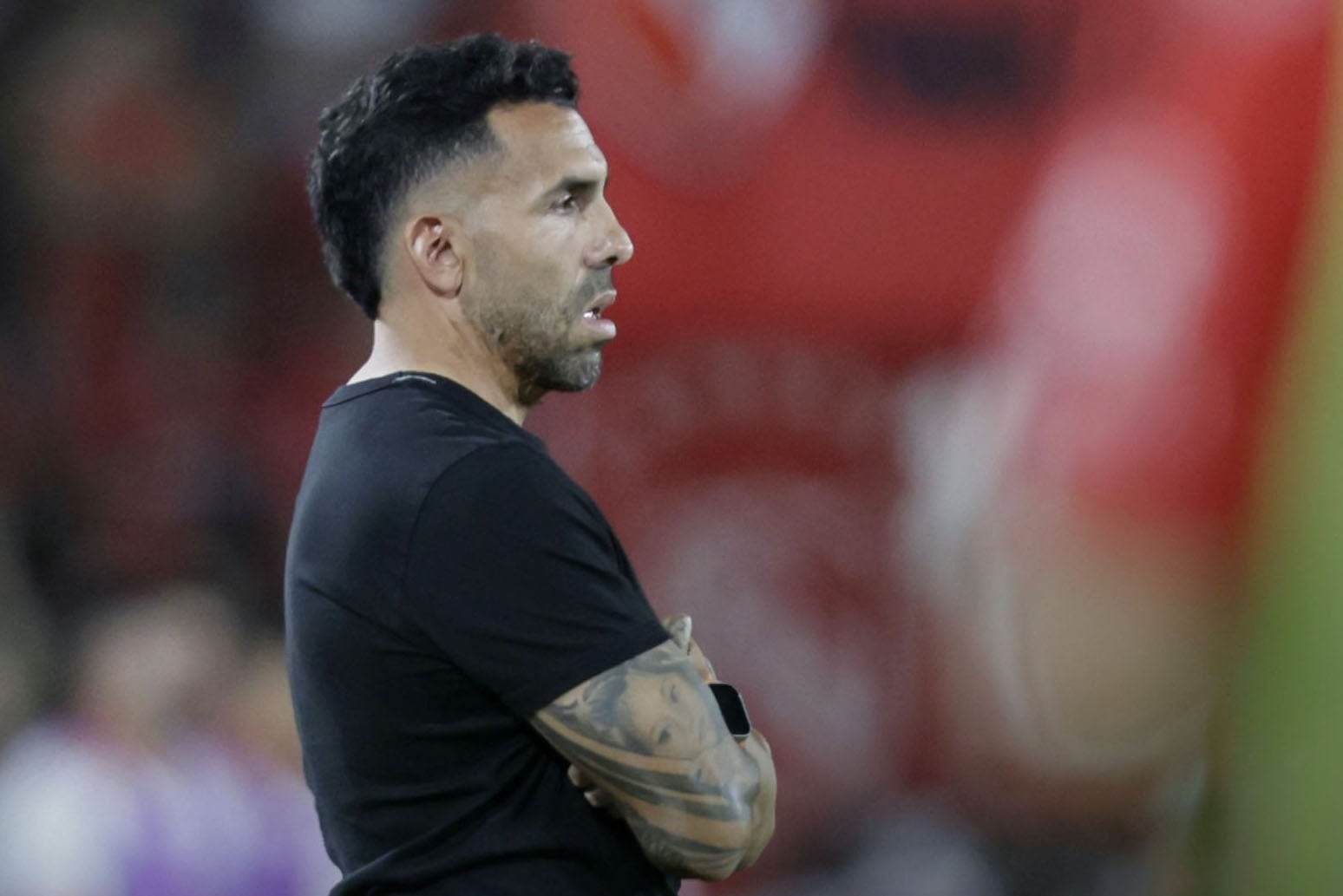 Carlos Tevez intentará dejar al Rojo bien arriba en su duelo con Riestra