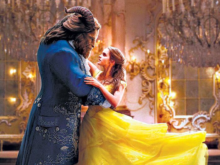 La Bestia enamorada de su Bella. 