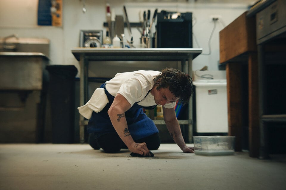 Jeremy Allen White, el atormentado chef Carmy.