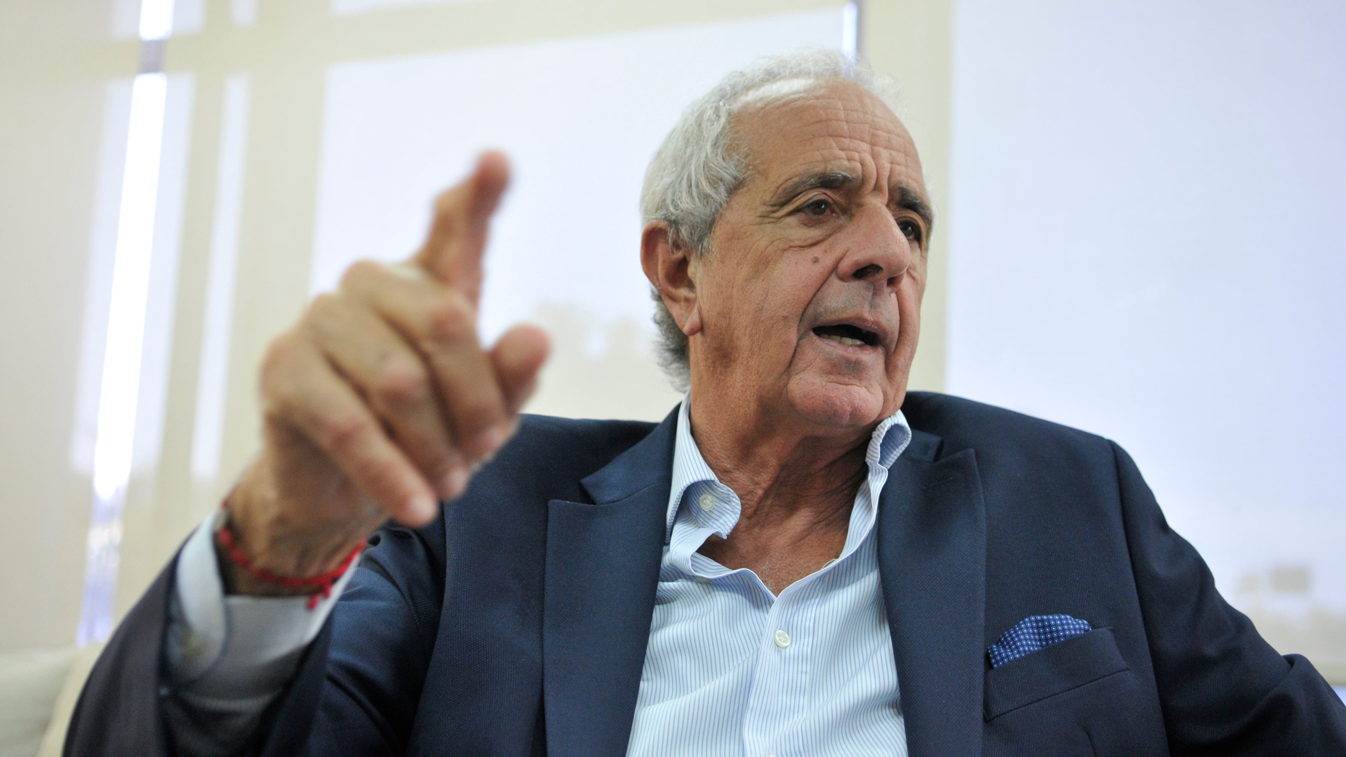 D'Onofrio, el presidente de River se diferencia de su par de Boca, Angelici, y de la conducción de la AFA