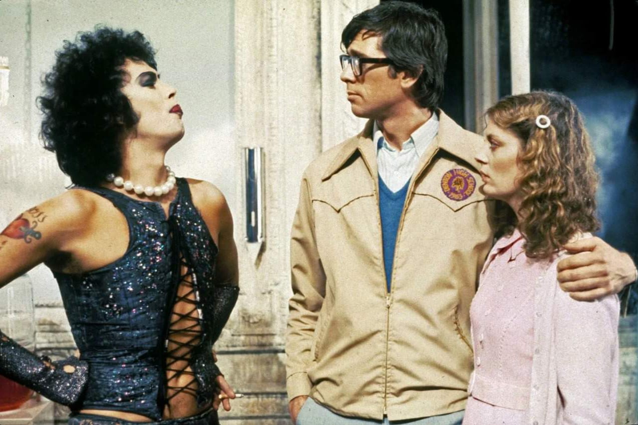 Tim Curry, Barry Bostwick y por Susan Sarandon en la película.