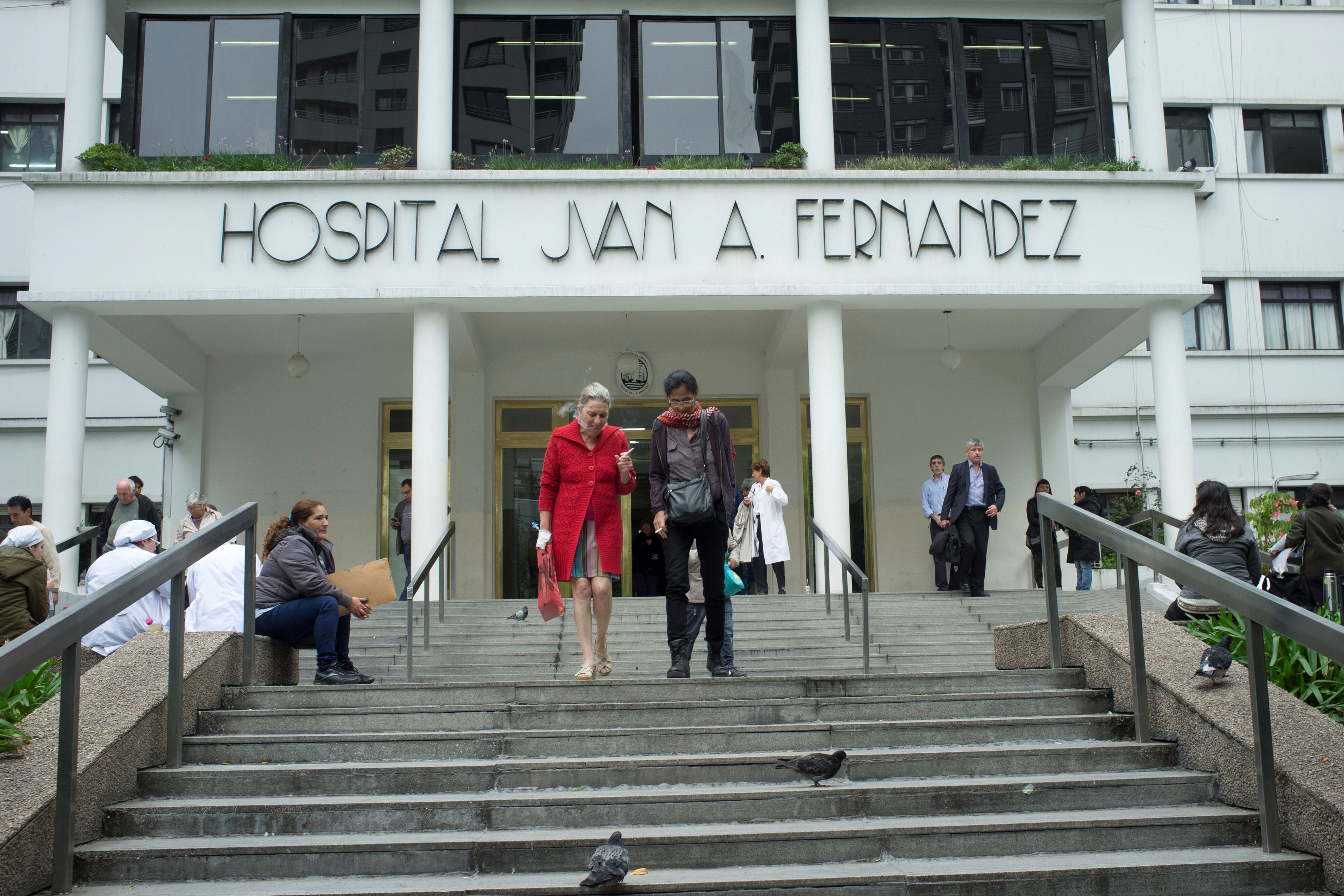Profesionales de la Salud denunciaron una brutal agresión contra una médica de la UTI del Hospital Fernández el sábado pasado (Foto: NA).